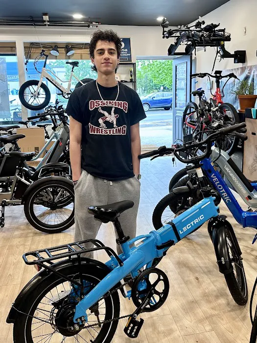 Croton E-Bikes Picture 5