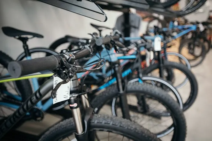 TrailWerks Cyclery Picture 9