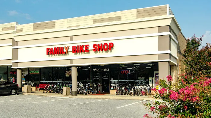 Family Bike Shop Picture 2