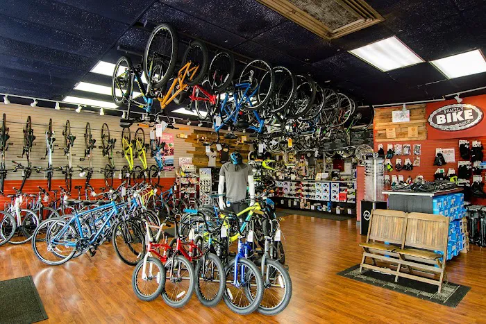 Family Bike Shop Picture 7