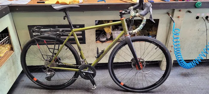Plum Grove Cyclery Picture 6