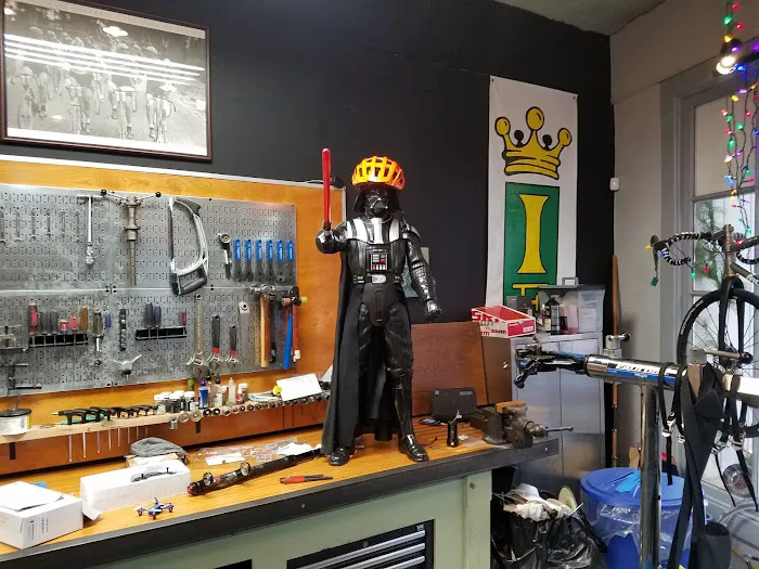 Plum Grove Cyclery Picture 10