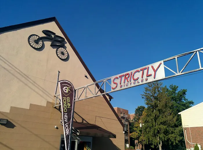 Strictly Bicycles Picture 2