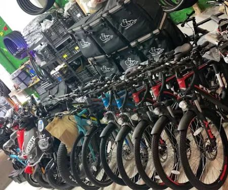 Fly E-Bike Columbus Ave