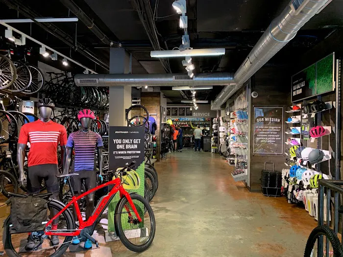 Trek Bicycle Upper East Side Picture 7