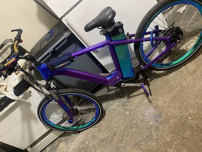 Mr Angel E-bikes shop ll Picture 9