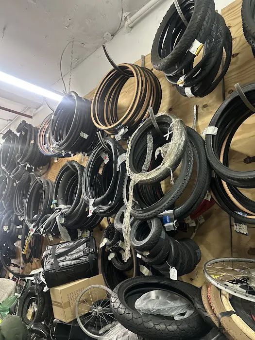Rajels Bikes & Scooters Picture 7