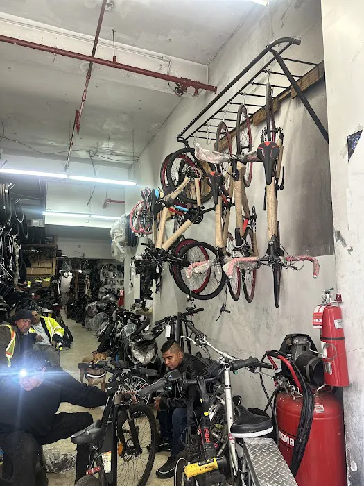 Rajels Bikes & Scooters Picture 5