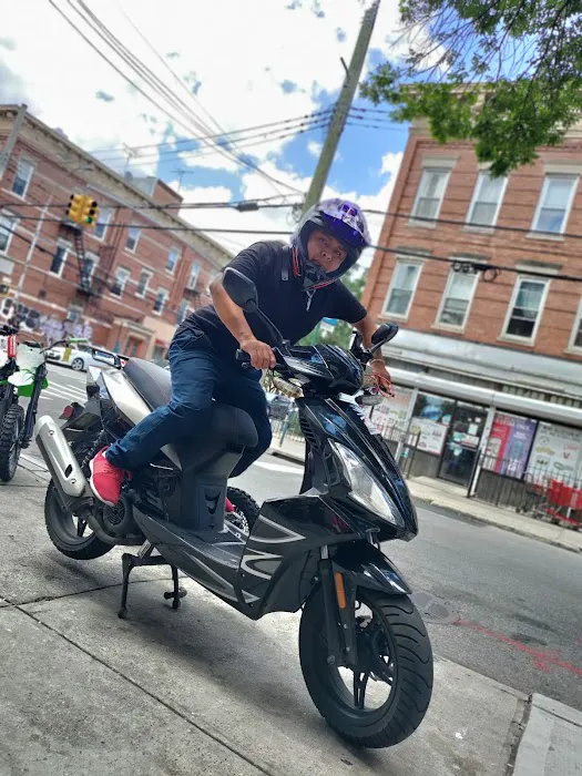 H.C E-bike Corp Picture 2