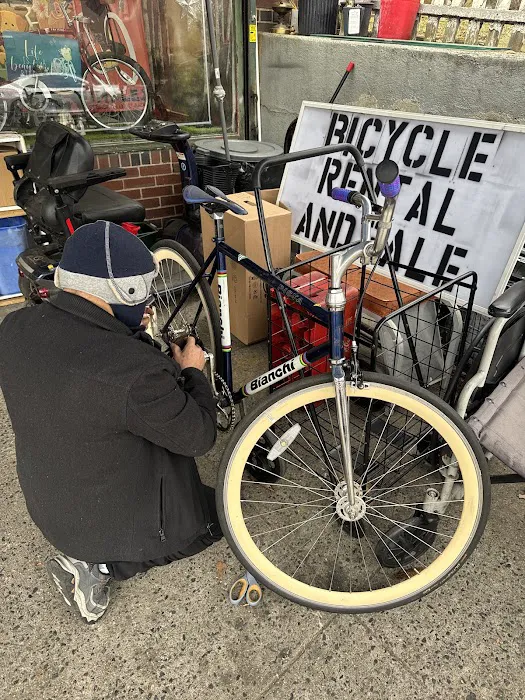 Gray's Bicycles & Accessories Picture 2