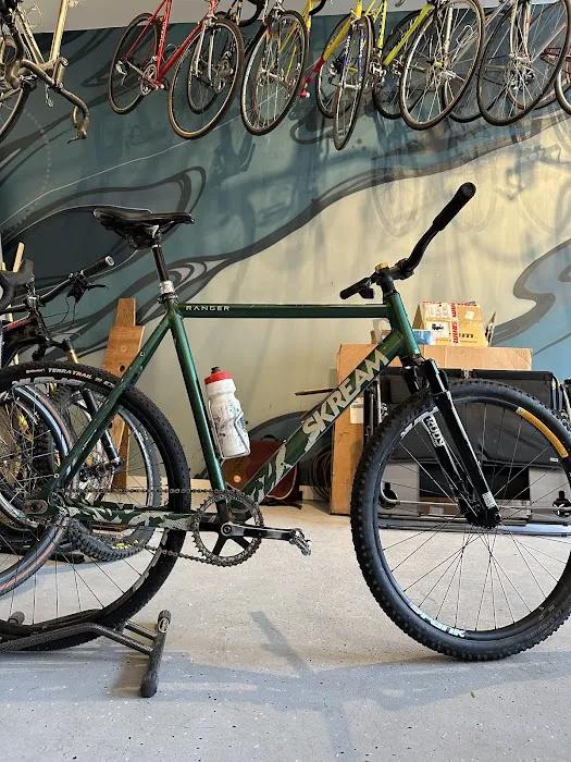 Two Seas Cyclery Picture 1