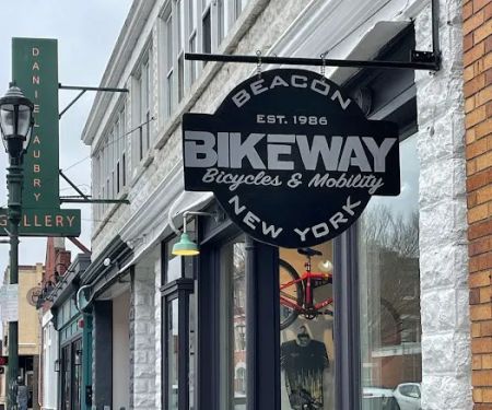 Bikeway Bicycles & Mobility