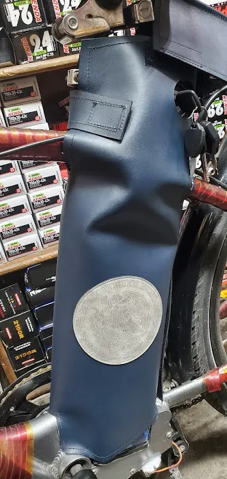 JAVIS BIKE SHOP Picture 7