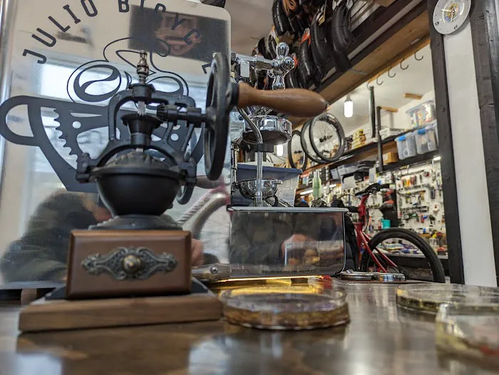 Julio Bicycles Inc Picture 6