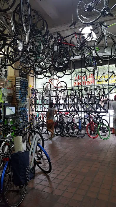 Tread Bike Shop Picture 3