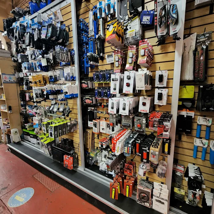Tread Bike Shop Picture 1