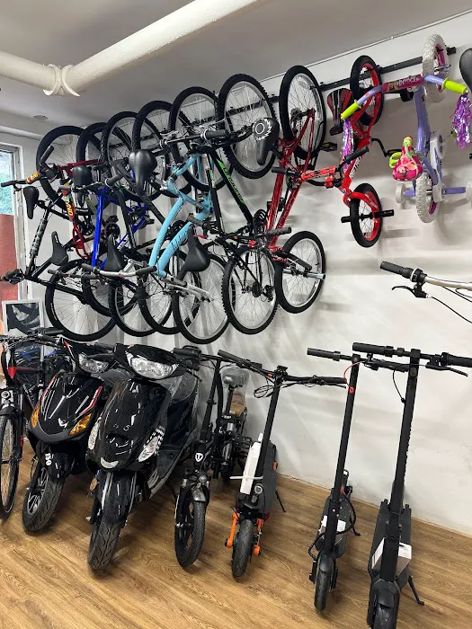 The J’s Bike Shop Picture 3