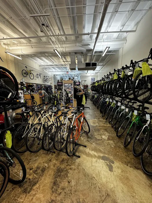 BicycleSPACE - Ivy City Picture 6