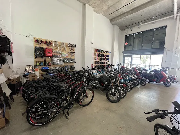 Fly E-Bike DC Picture 3