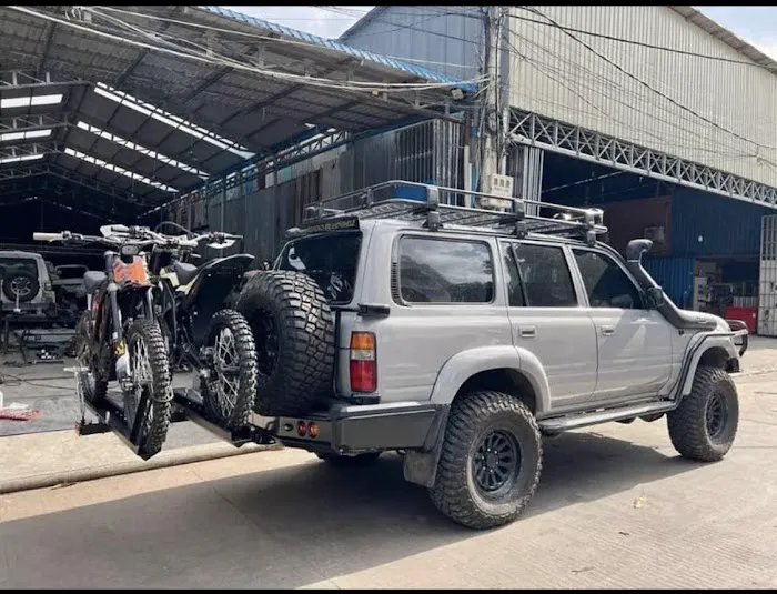 Super E-bikes Picture 1