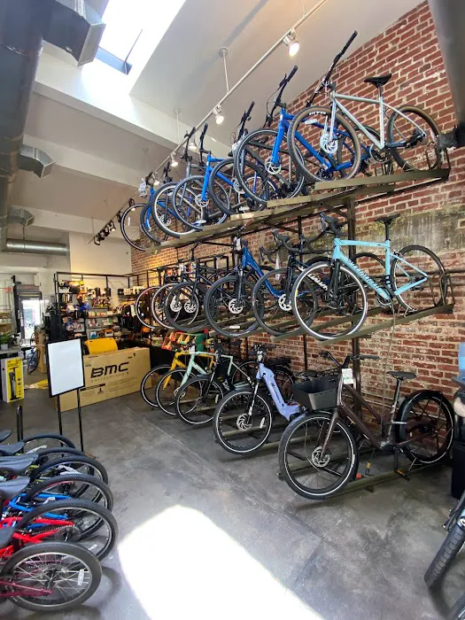 Conte's Bike Shop Picture 4
