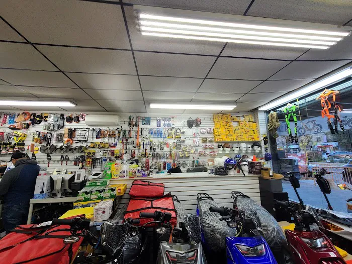 JNC E-Bikes & Hardware Picture 4