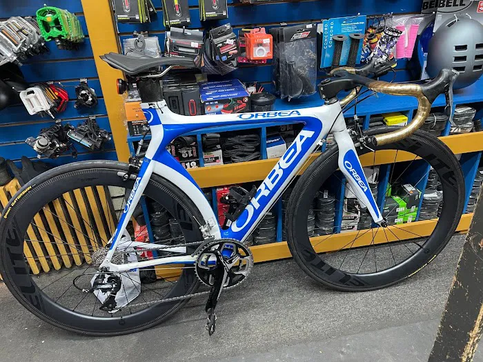 Elias Bicycle Shop Picture 9