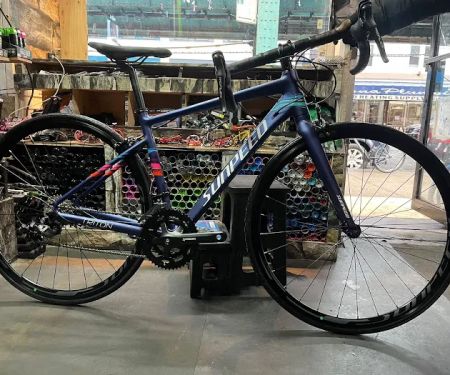 Elias Bicycle Shop