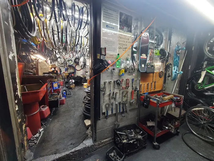 HOSPITAL DE BICICLETAS Picture 1