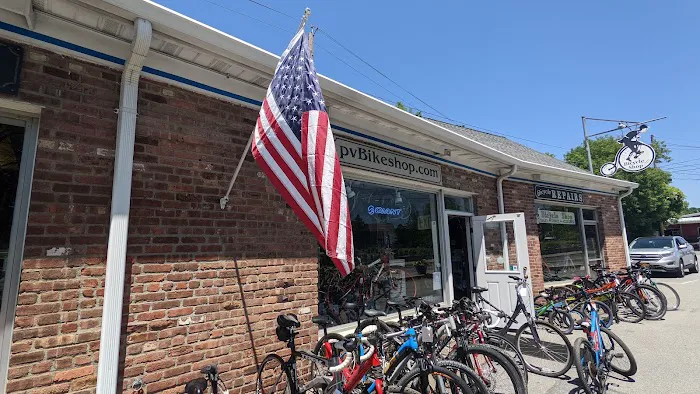 pv Bicycle Shop Picture 4