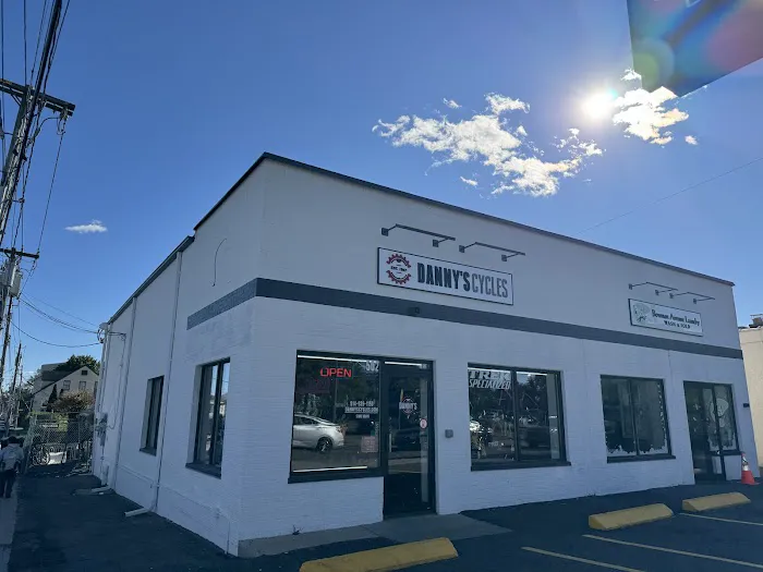 Danny's Cycles - Rye Brook Picture 4