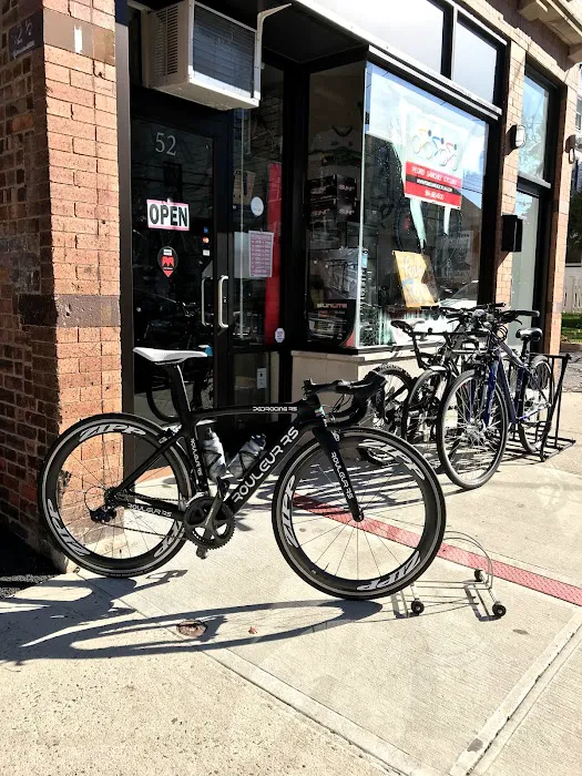 Pedro Sanchez Cycling Bicycle Store in New Rochelle Picture 7