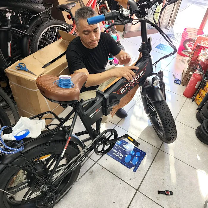 Mexico Sport Center & Bicycle Repair Picture 9