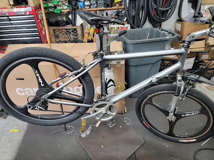 Westchester Bicycle Pro Shop Picture 7