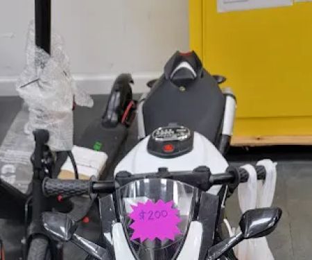 Fly E-Bike 745 Tremont Ave
