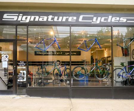 Signature Cycles