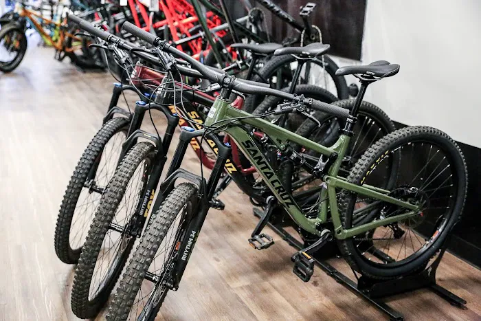 Bicycle Pro Shop Picture 3