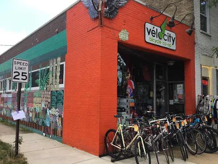 Vélocity Bicycle Cooperative Picture 10