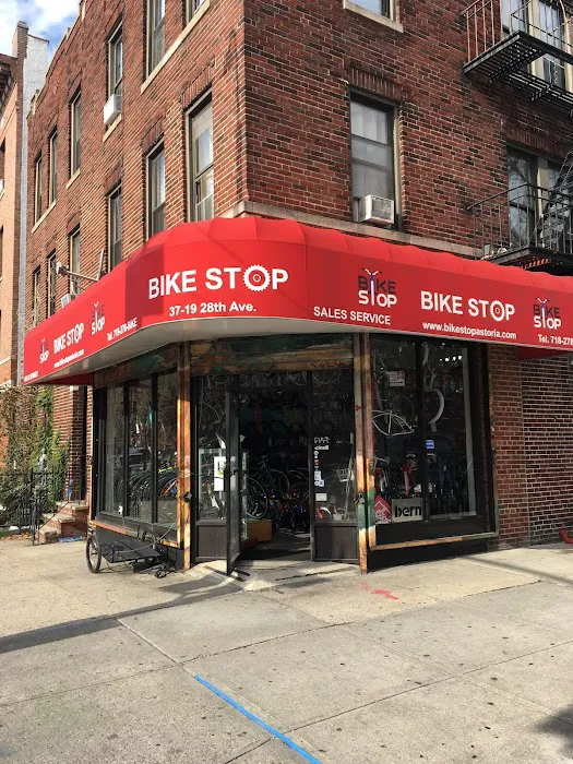 Bike Stop Astoria Picture 3