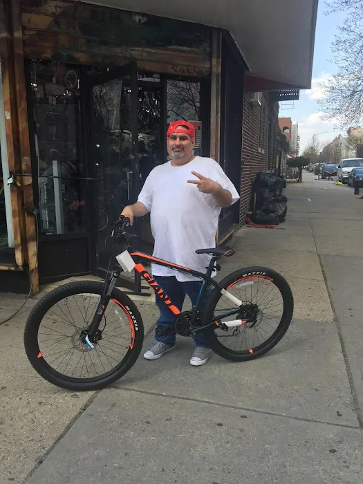 Bike Stop Astoria Picture 9