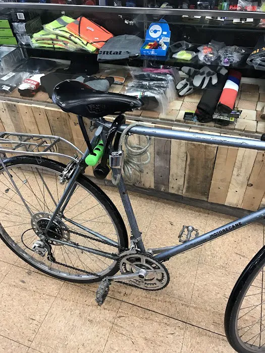 Bill’s Cyclery Bike Shop Picture 3