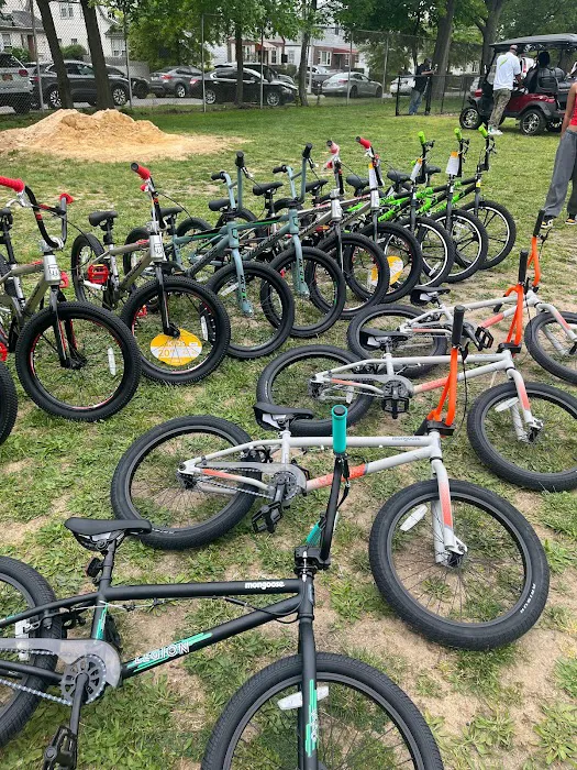 Bill’s Cyclery Bike Shop Picture 8