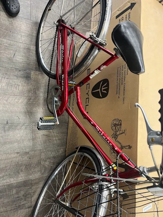 Bill’s Cyclery Bike Shop Picture 10