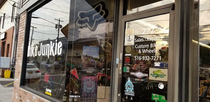 Bike Junkie Picture 1
