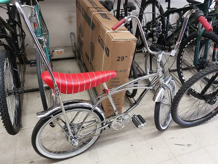 Castle Hill Bike Shop Picture 6