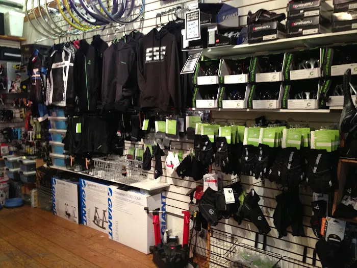 College Street Cycles LLC Picture 7