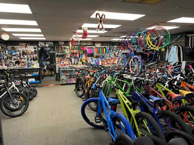 Long Island Bicycles Inc Picture 2