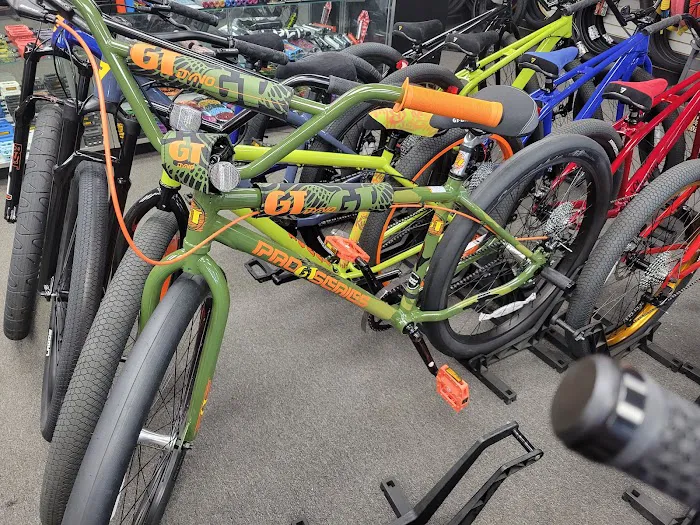 Long Island Bicycles Inc Picture 9