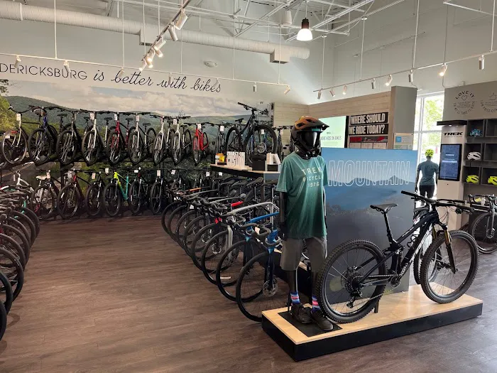 Trek Bicycle Fredericksburg Picture 5