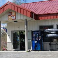 Berkshire Bike and Board Great Barrington ico